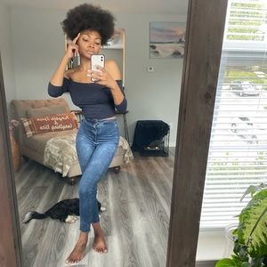 Black Off Shoulder Croptop